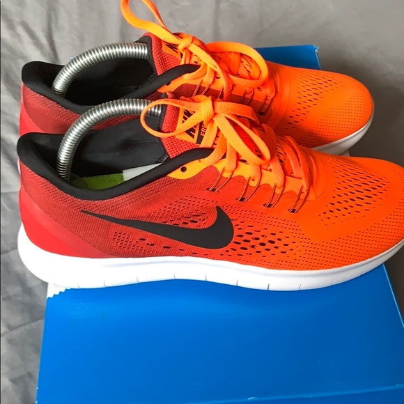 Nike free RN - Picture 2 of 3